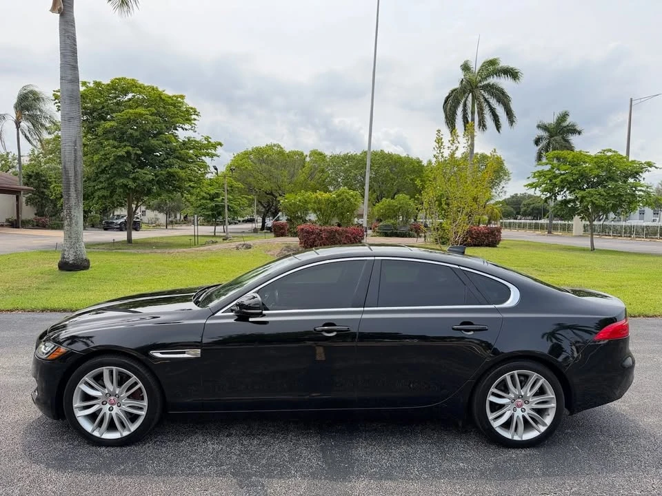 2016 Jaguar X260 XF - Image 2 of 21