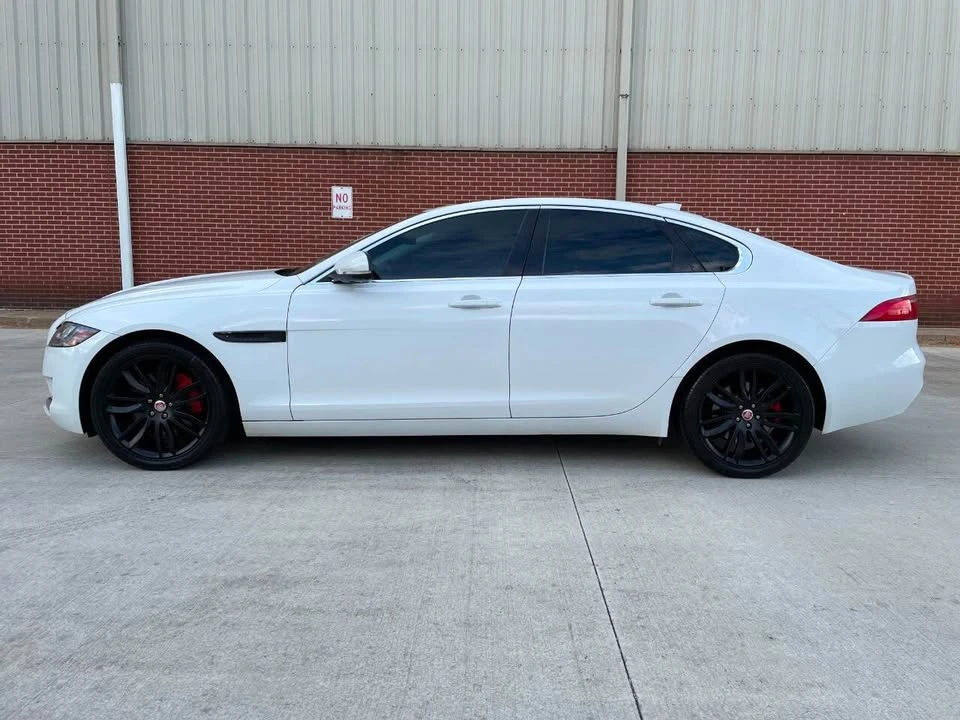 2016 Jaguar X260 XF - Image 9 of 20