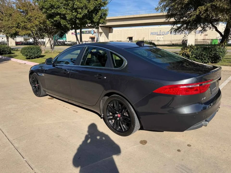 2016 Jaguar X260 XF - Image 9 of 16