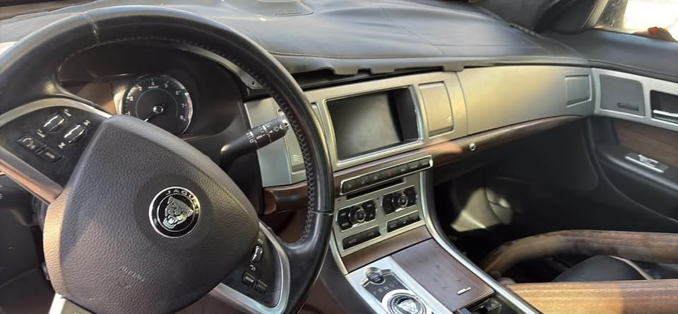 2016 Jaguar X260 XF - Image 5 of 9