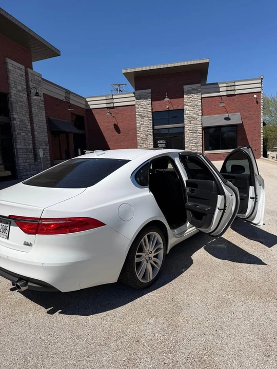 2016 Jaguar X260 XF - Image 5 of 8
