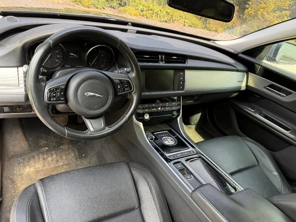 2016 Jaguar X260 XF - Image 8 of 20