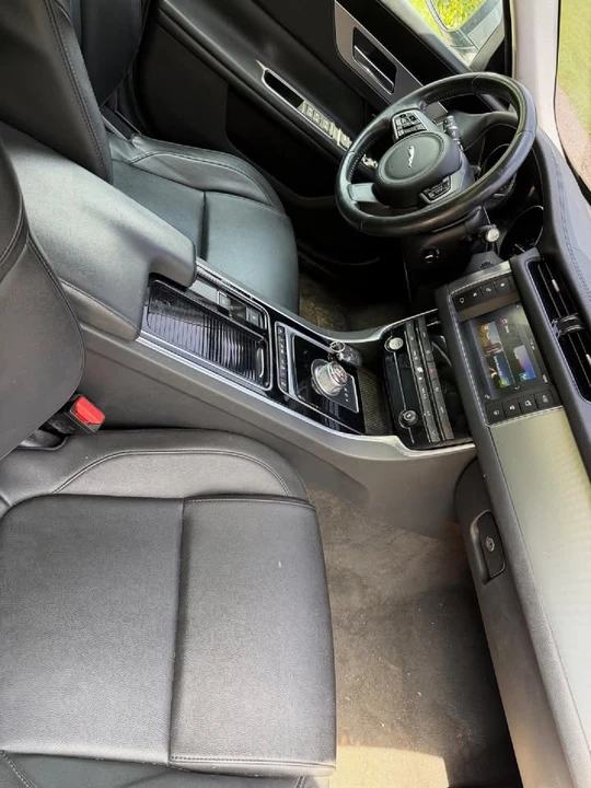2016 Jaguar X260 XF - Image 7 of 20