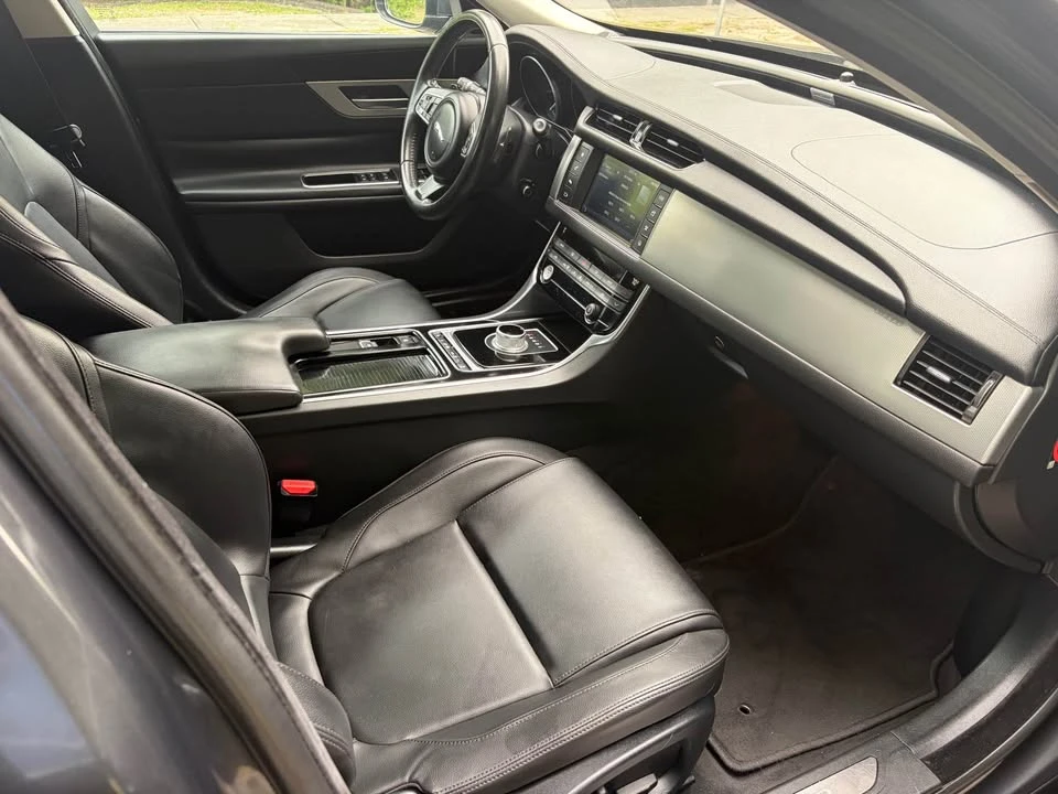 2016 Jaguar X260 XF - Image 13 of 20