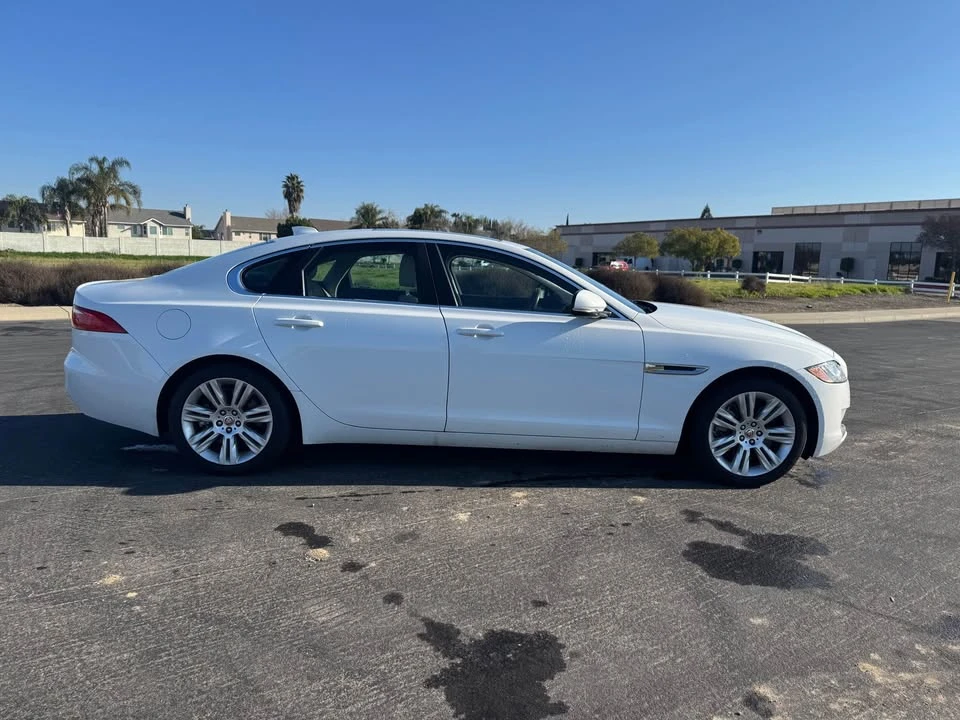 2016 Jaguar X260 XF - Image 5 of 18