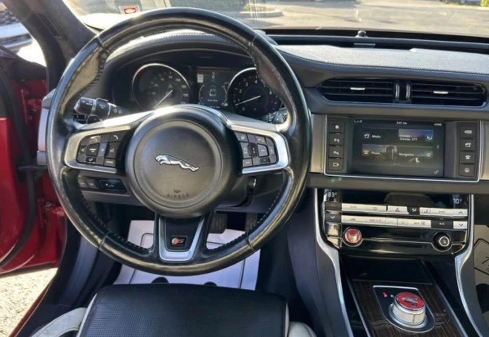 2016 Jaguar X260 XF - Image 13 of 20