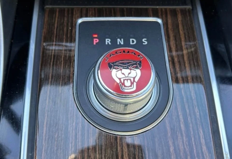 2016 Jaguar X260 XF - Image 19 of 20