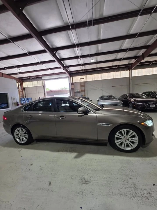 2016 Jaguar X260 XF - Image 5 of 19