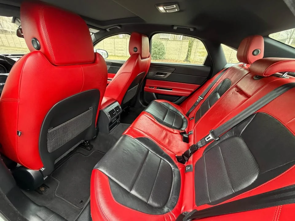 2016 Jaguar X260 XF - Image 11 of 18