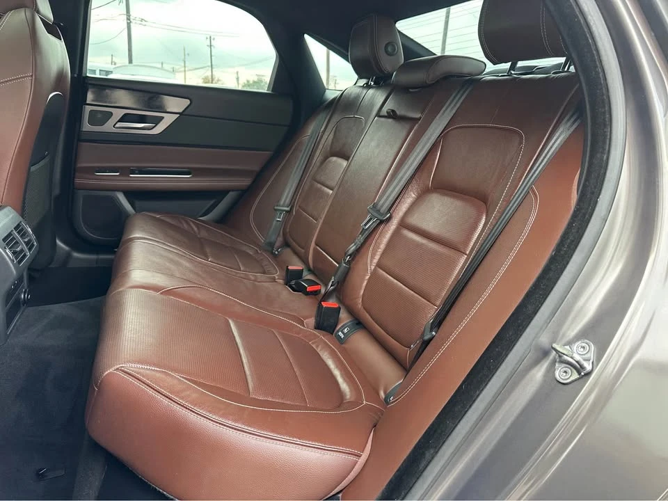 2016 Jaguar X260 XF - Image 9 of 18