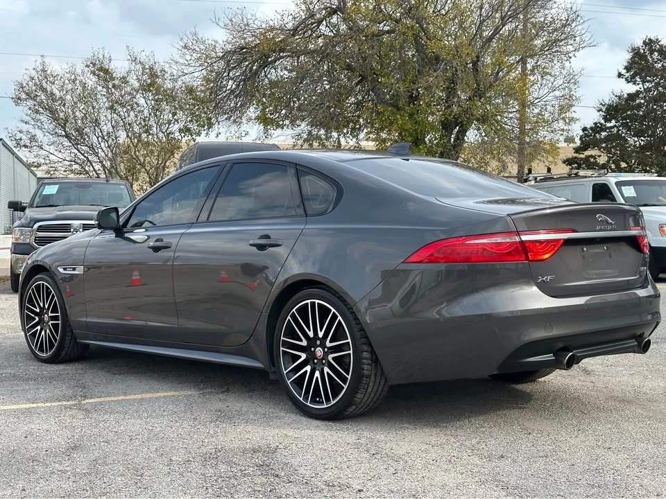 2016 Jaguar X260 XF - Image 2 of 18