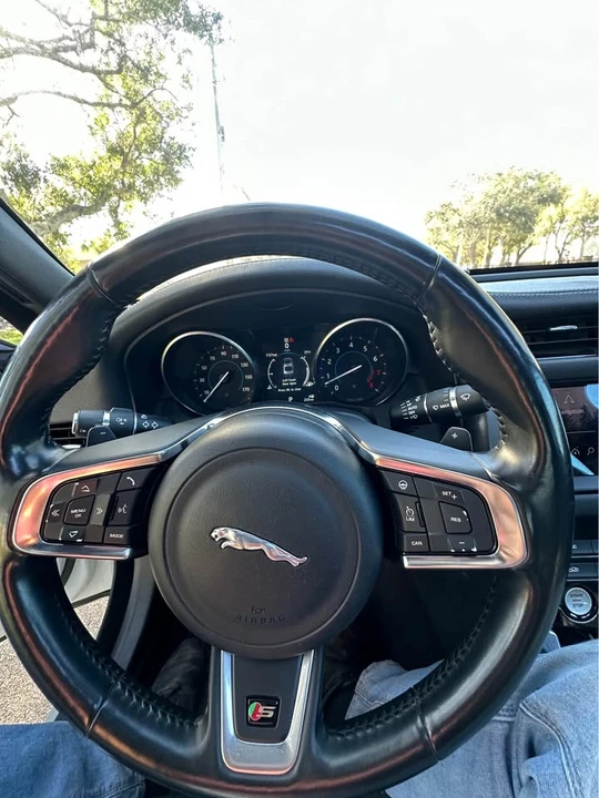 2016 Jaguar X260 XF - Image 12 of 17