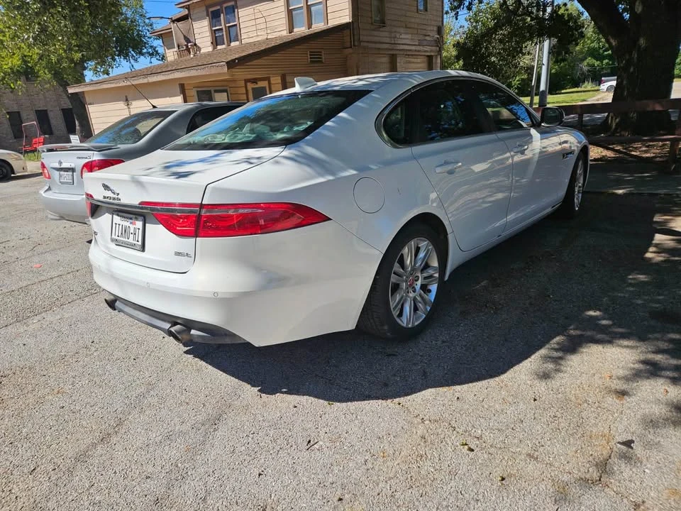 2016 Jaguar X260 XF - Image 2 of 5