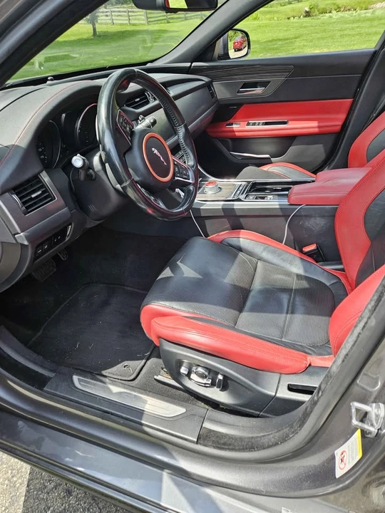 2016 Jaguar X260 XF - Image 2 of 5