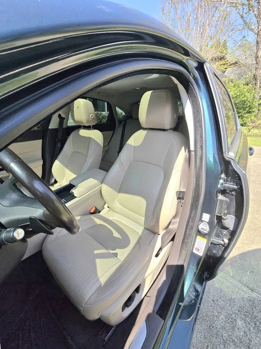 2016 Jaguar X260 XF - Image 10 of 16