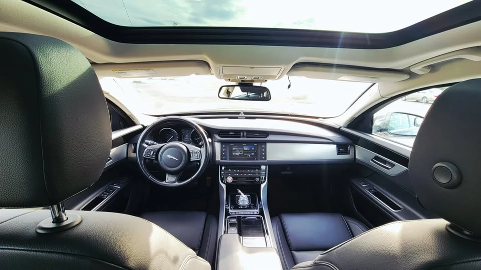 2016 Jaguar X260 XF - Image 8 of 20