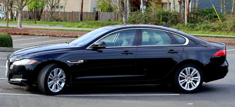 2016 Jaguar X260 XF - Image 4 of 20