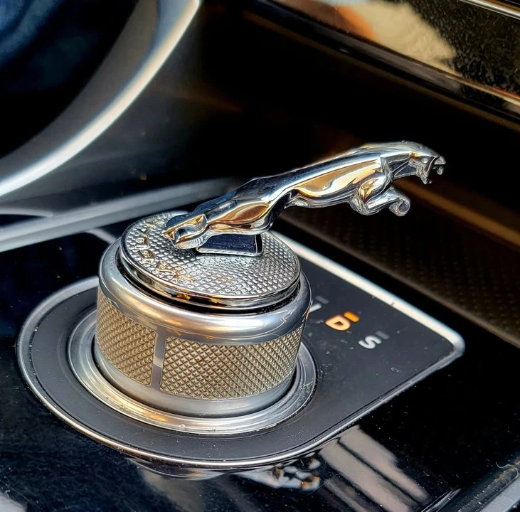 2016 Jaguar X260 XF - Image 9 of 20
