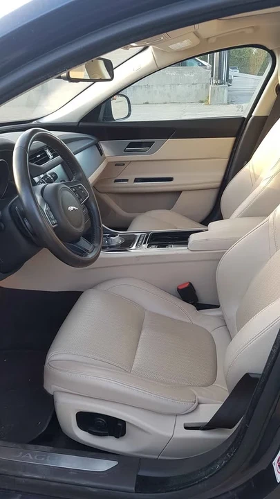 2016 Jaguar X260 XF - Image 5 of 6
