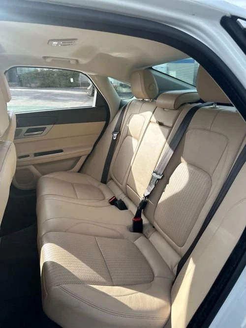 2016 Jaguar X260 XF - Image 10 of 20