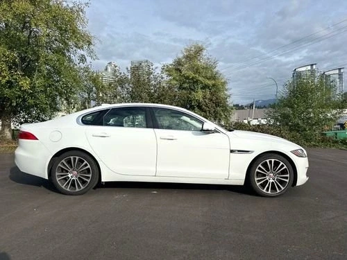 2016 Jaguar X260 XF - Image 8 of 20