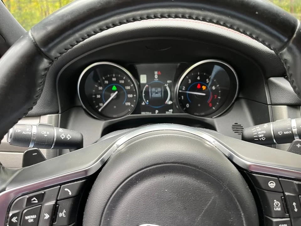 2016 Jaguar X260 XF - Image 8 of 20