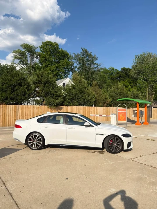 2016 Jaguar X260 XF - Image 3 of 9