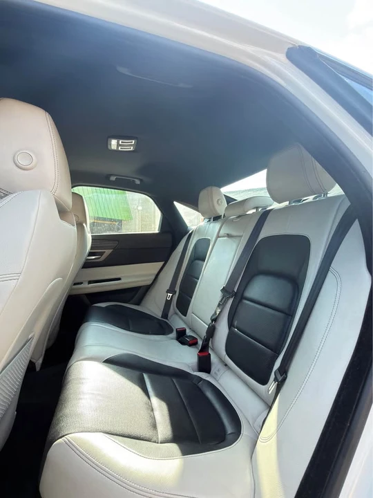 2016 Jaguar X260 XF - Image 7 of 9
