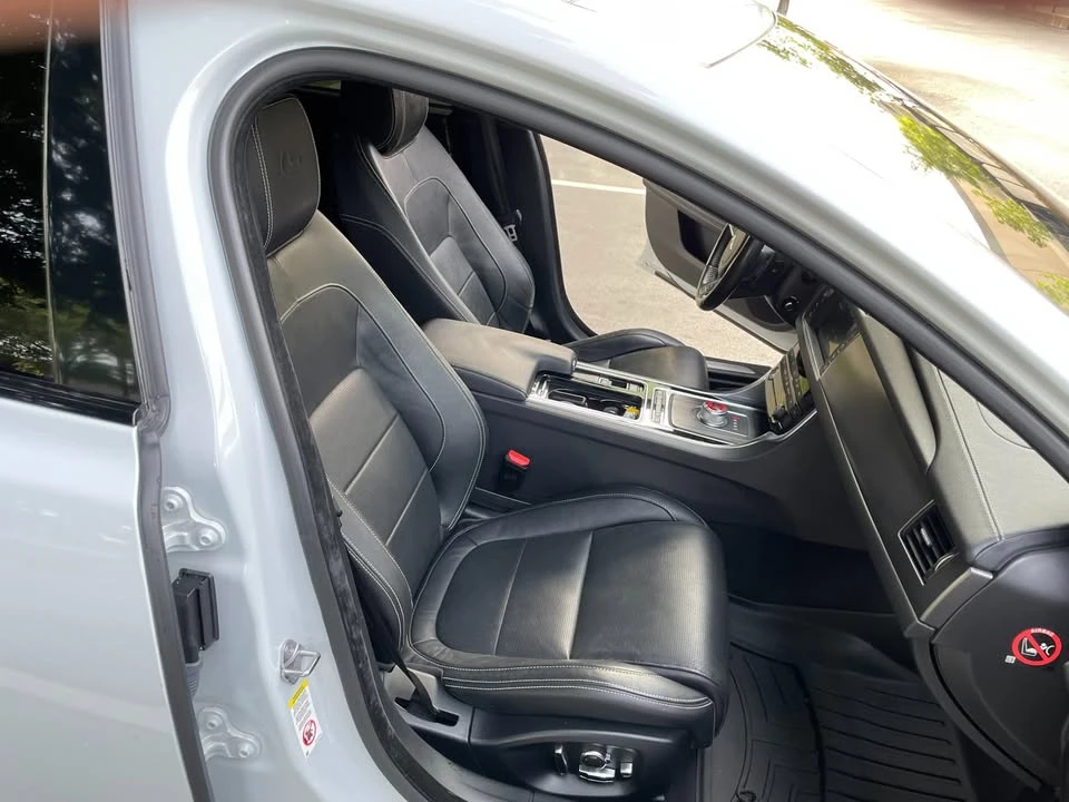2016 Jaguar X260 XF - Image 12 of 20
