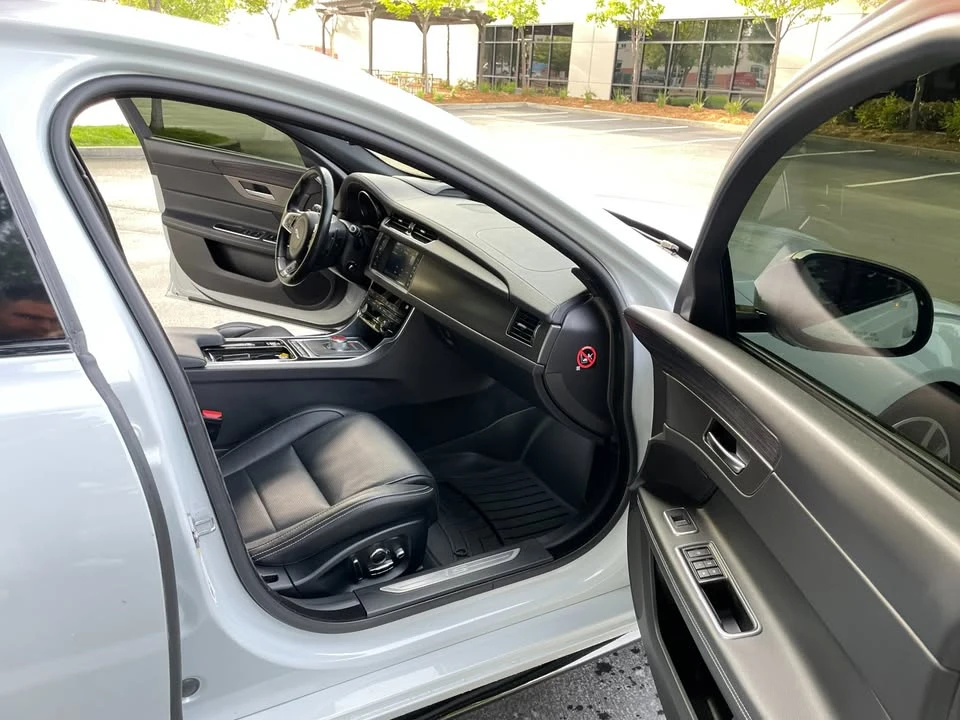 2016 Jaguar X260 XF - Image 11 of 20