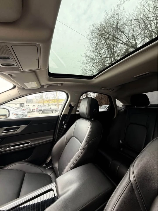 2016 Jaguar X260 XF - Image 15 of 15