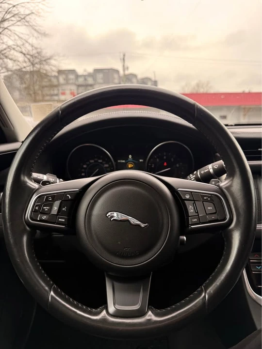2016 Jaguar X260 XF - Image 14 of 15
