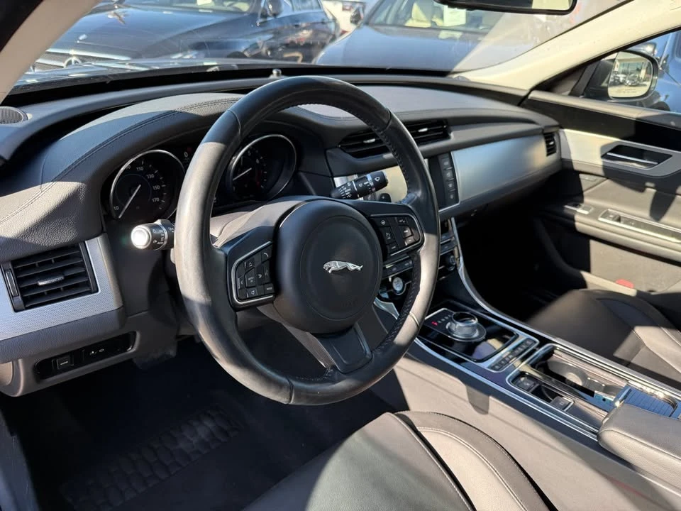 2016 Jaguar X260 XF - Image 9 of 14
