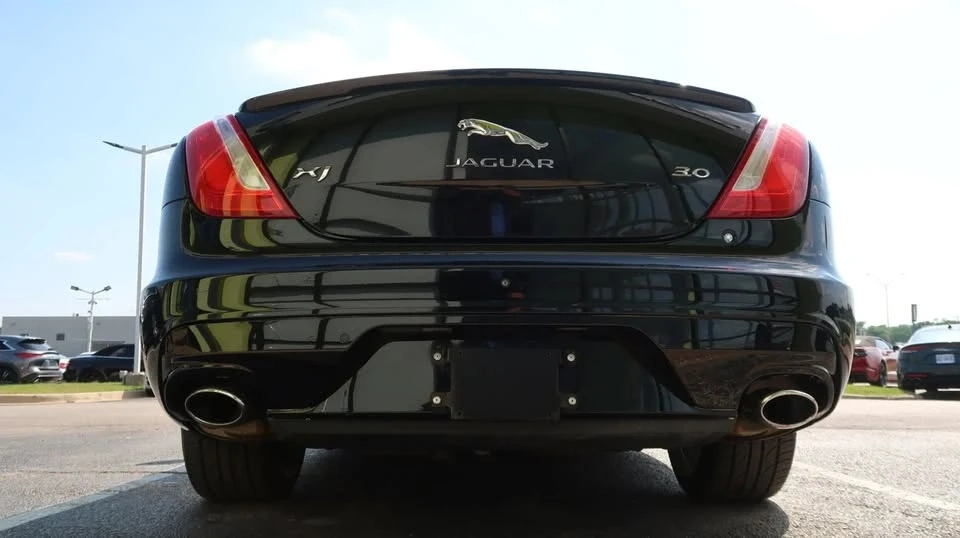 2016 Jaguar X351 XJ - Image 10 of 20