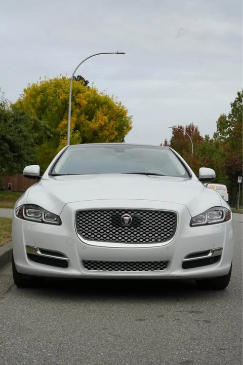 2016 Jaguar X351 XJ - Image 8 of 15