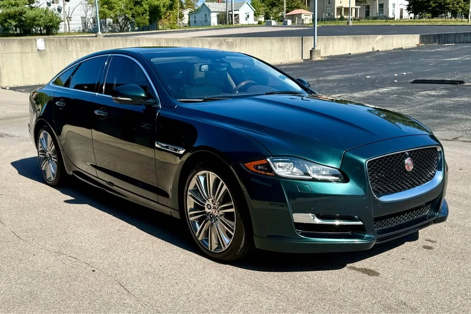 2016 Jaguar X351 XJ - Image 4 of 20