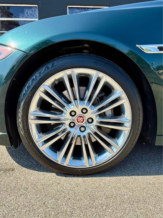 2016 Jaguar X351 XJ - Image 9 of 20