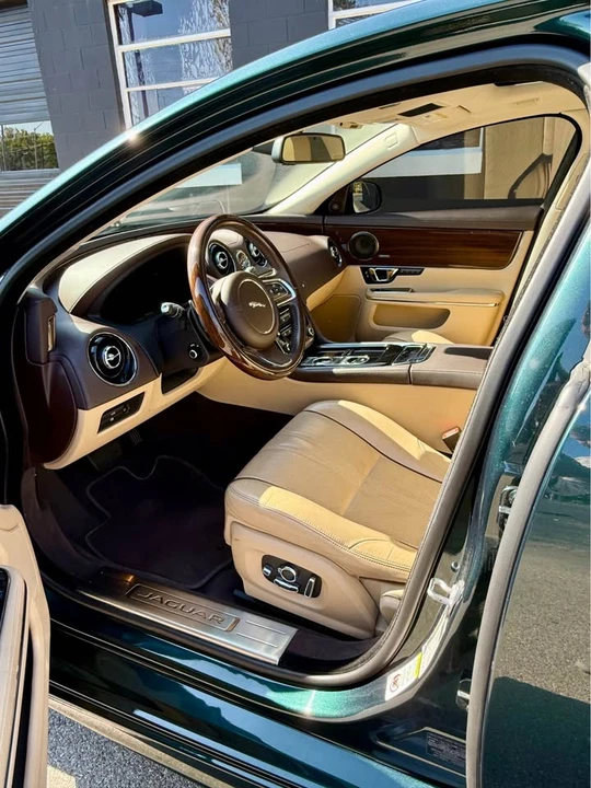 2016 Jaguar X351 XJ - Image 10 of 20