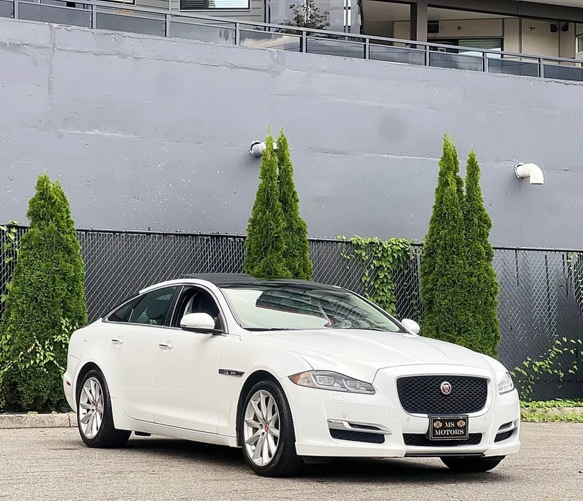 2016 Jaguar X351 XJ - Image 3 of 17