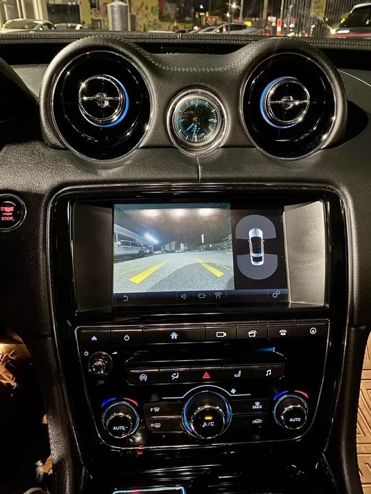 2016 Jaguar X351 XJ - Image 11 of 14