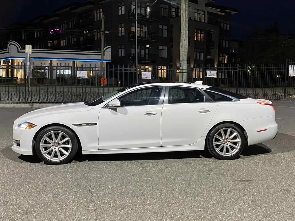 2016 Jaguar X351 XJ - Image 3 of 14
