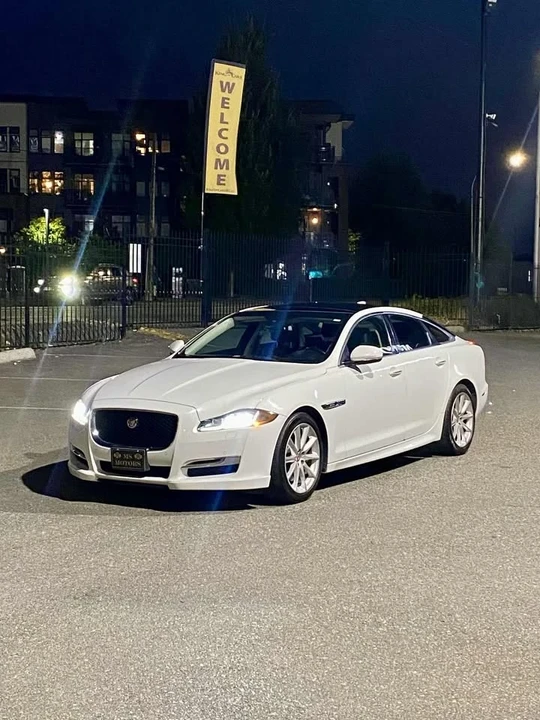 2016 Jaguar X351 XJ - Image 2 of 14