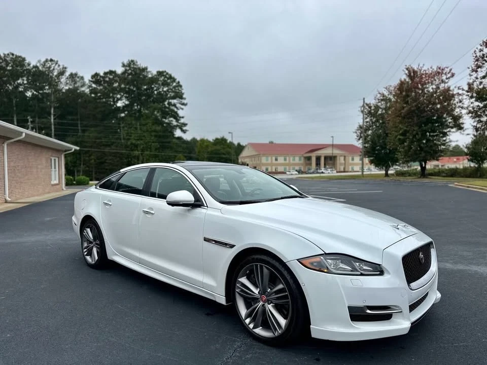 2016 Jaguar X351 XJ - Image 11 of 19