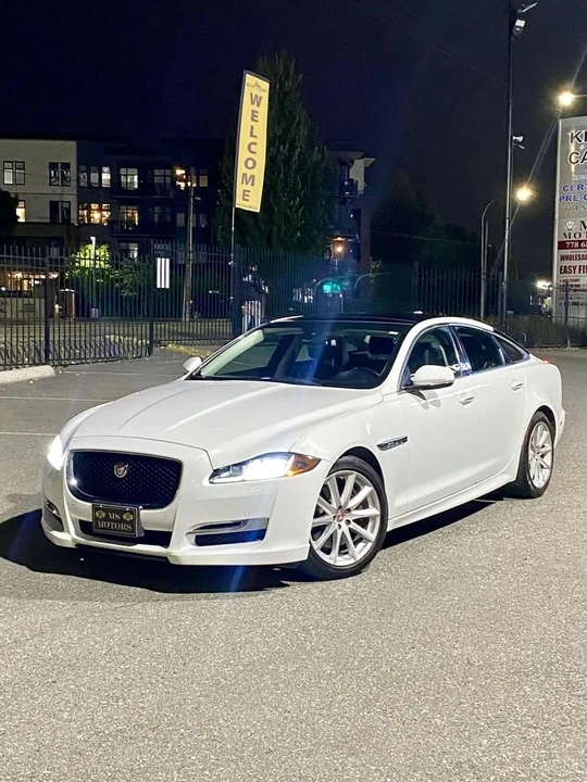 2016 Jaguar X351 XJ - Image 14 of 14