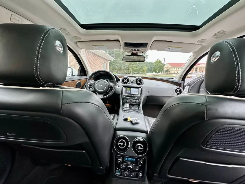 2016 Jaguar X351 XJ - Image 19 of 19