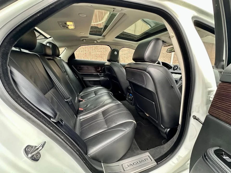 2016 Jaguar X351 XJ - Image 18 of 19
