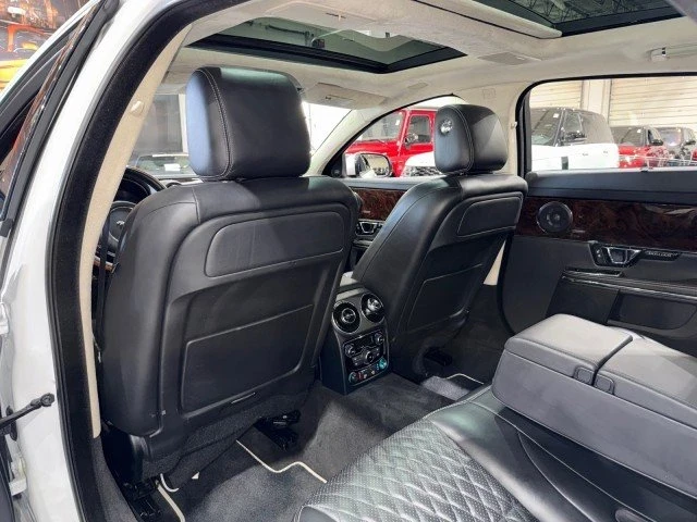 2016 Jaguar X351 XJ - Image 10 of 19
