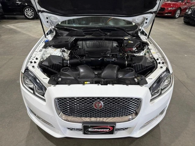 2016 Jaguar X351 XJ - Image 17 of 19