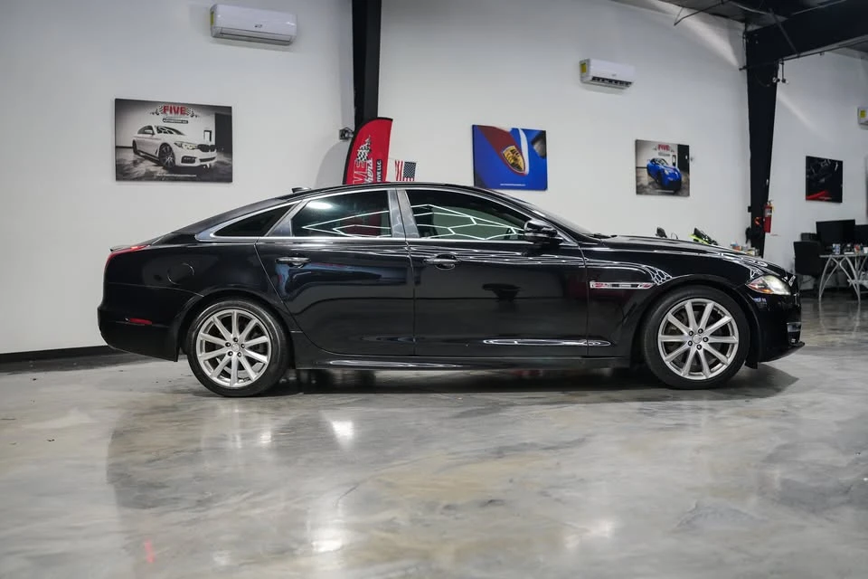 2016 Jaguar X351 XJ - Image 7 of 19