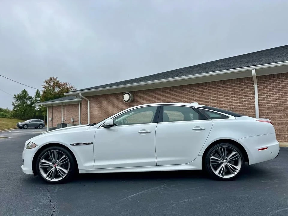 2016 Jaguar X351 XJ - Image 7 of 19